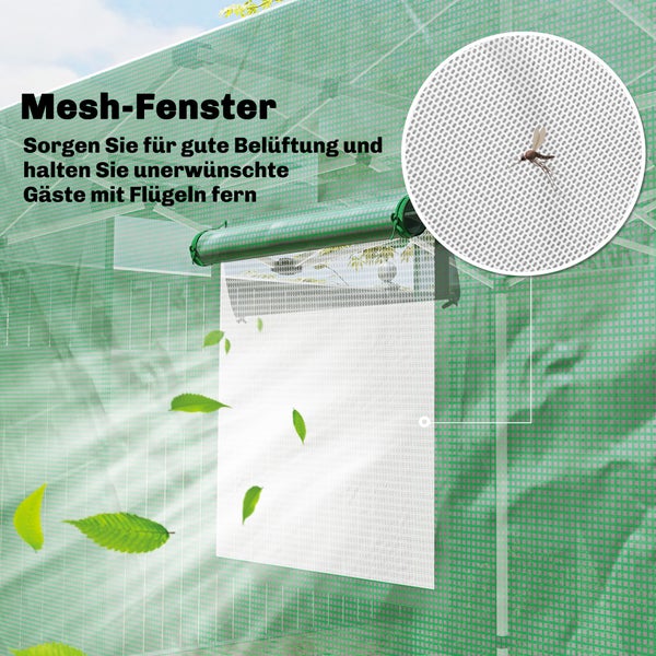 Mesh-Fenster am Gewächshaus sorgt für Belüftung und Insektenschutz mit einer aufrollbaren Abdeckung.