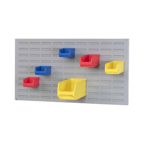 Gartenmöbelset bestehend aus einem Tisch, einem Zweisitzer und einem Sessel mit Maßangaben