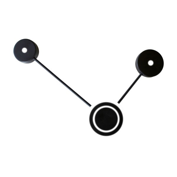 Schwarze LED Wandleuchte oder Deckenleuchte mit drei runden Köpfen und minimalistischem Design.