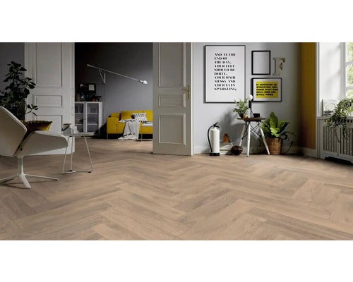 Parkettboden im Fischgrätmuster