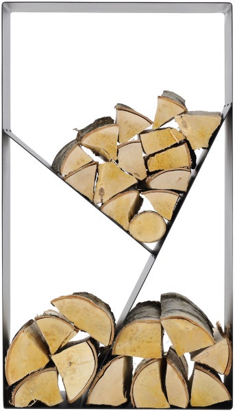 Brennholzregal aus Metall mit Holzscheiten