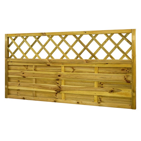 Holzzaun mit Rautenmuster