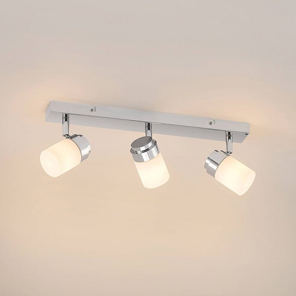 Deckenleuchte mit drei Strahlern