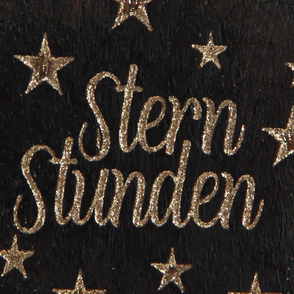 Dekorative Holzplatte mit dem Schriftzug Sternstunden und Sternen