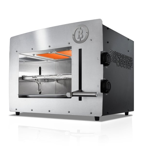 Geräumiges Gartenhaus aus Holz mit Flachdach und integrierter Terrasse, inklusive Dachfolie, Holzboden und H-Ankern.