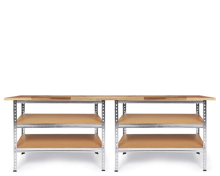Werkbank mit Metallrahmen und zwei Regalen