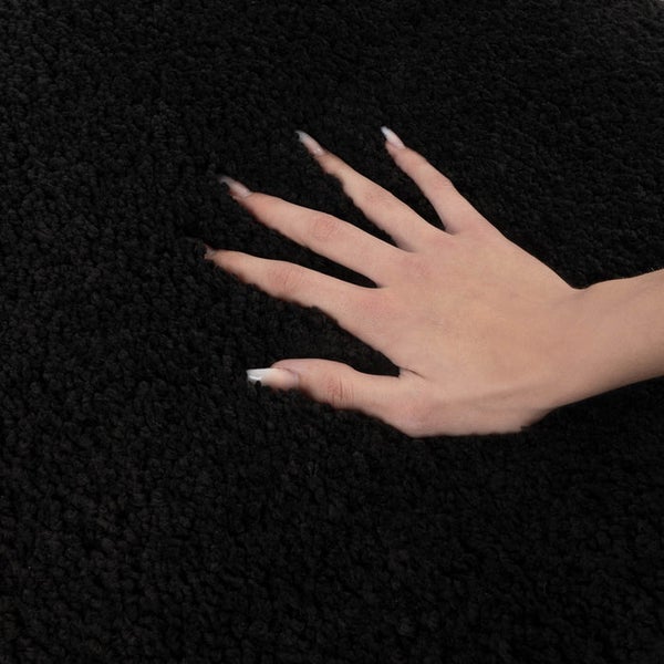 FLOORDIREKT Badematte Sky Soft - Reckteckig - Rutschhemmende Rückseite - Schwarz - 80 x 150 cm