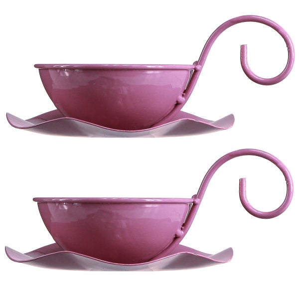 Zwei dekorative Blumentöpfe in Form von Teetassen mit Untertassen