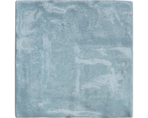 Quadratische Wandfliese aus Keramik mit glänzender, strukturierter Oberfläche in Blau.