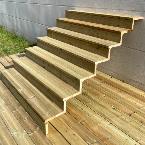Außentreppe, Gartentreppe, Terrassentreppe  Holz H122cm 7 Stufen, Breite 160cm, OHNE Setzstufen