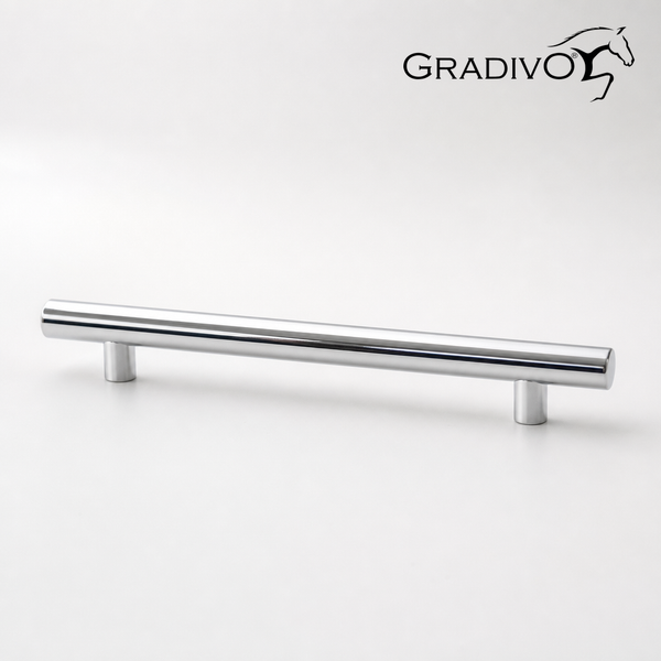 Gradivo Logo. Möbelgriff als Stangengriff aus verchromtem Metall mit polierter Oberfläche.