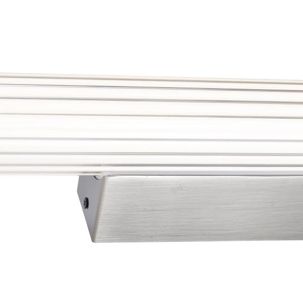 Nahaufnahme einer LED-Wandleuchte mit Aluminiumgehäuse