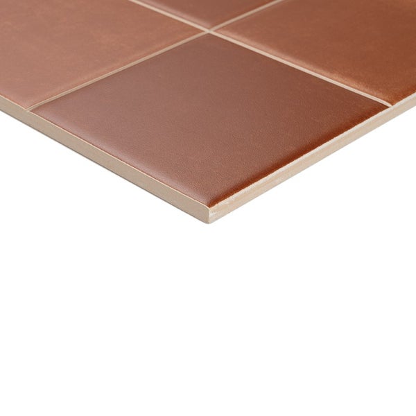 Quadratische Wandfliese aus Keramik mit glatter Oberfläche für Innenräume.