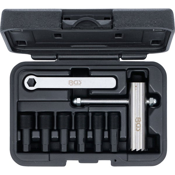 Schwarzer Werkzeugkoffer aus Kunststoff mit Verschluss