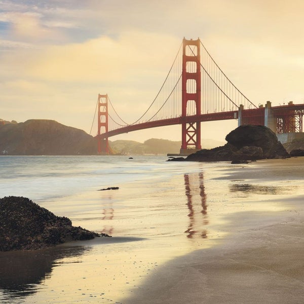 Die Golden Gate Brücke vom Strand aus gesehen