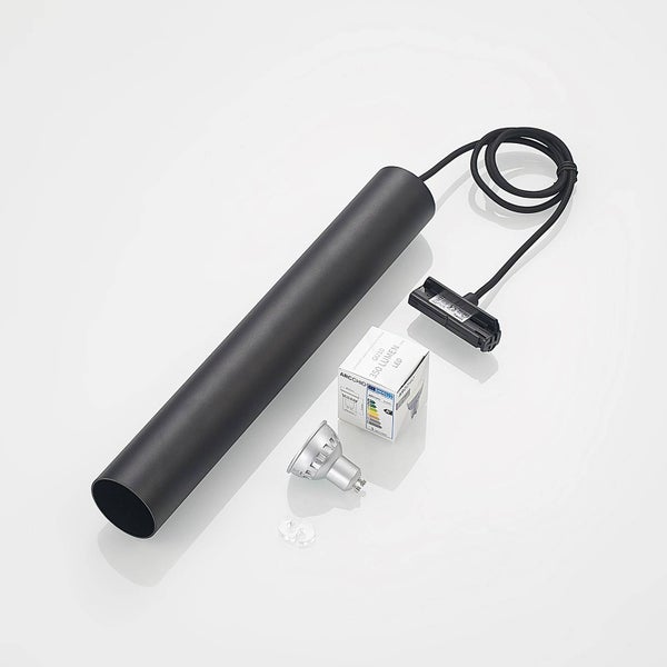 Schwarze zylindrische Schienenleuchte mit GU10 LED Leuchtmittel, Verpackung und Anschlusskabel.
