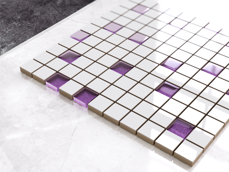 Quadratische Mosaikfliesen mit weißen und farbigen Akzenten
