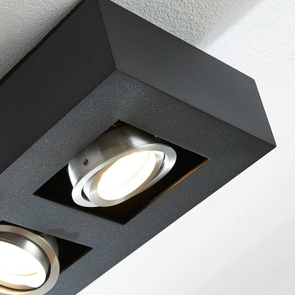 Deckenleuchte mit mehreren Strahlern