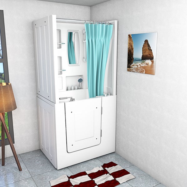 Helles, organisiertes Badezimmer mit weißer barrierefreier Duschbadewanne inklusive Tür, Ablagen, Spiegel und türkisfarbenem Duschvorhang.