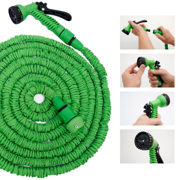 Flexibler Gartenschlauch mit Multifunktions-Spritzdüse und Schnellkupplungen.