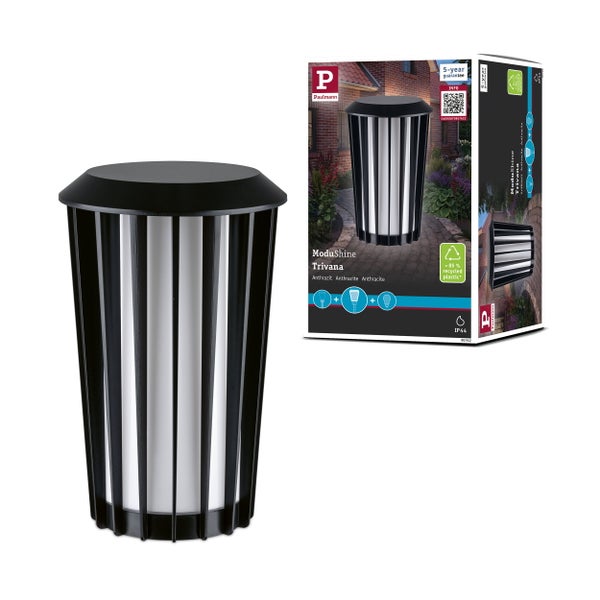 Wandleuchte für den Außenbereich in modernem Design mit direktem Lichtaustritt nach unten.