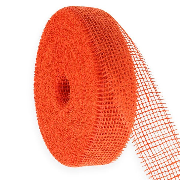Orangefarbenes Gitterband oder Bewehrungsstreifen aus Glasfasergewebe auf Rolle.