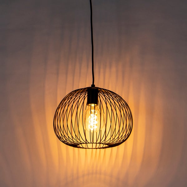 Metall Pendelleuchte mit Glühbirne