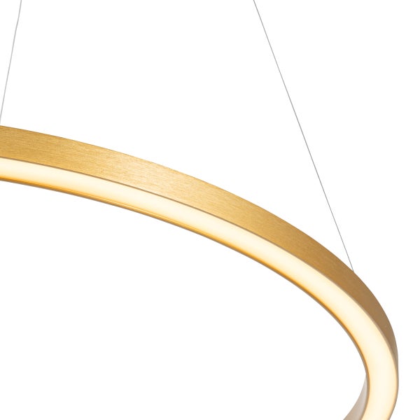 Goldfarbene LED-Pendelleuchte in Ringform