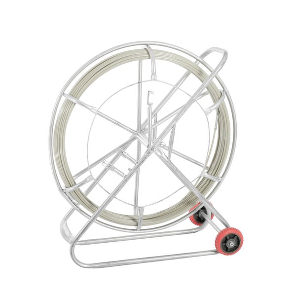 Einziehhilfe mit Glasfaserband auf einem fahrbaren Metallabroller zur Kabelverlegung