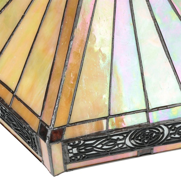 Detail einer Tiffany Lampe mit Buntglas