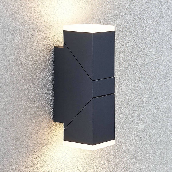 Lindby LED Wandleuchte außen Sally (spritzwassergeschützt (Modern) in Schwarz aus Aluminium (2 flammig, ) - Außenwandleuchten Wandlampe Led Außenlampe Outdoor für Außenwand/Hauswand