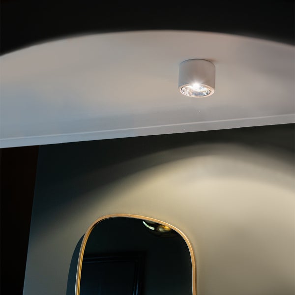 Deckeneinbaustrahler an der Decke