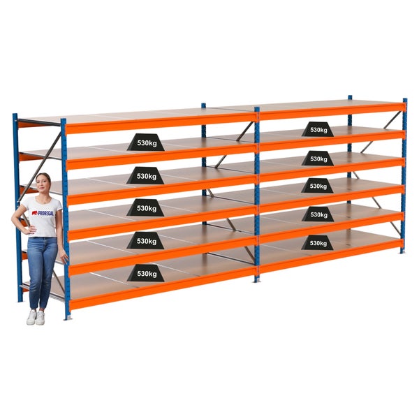 Lagerregal mit sechs Böden und einer Traglast von 530 Kilogramm pro Boden