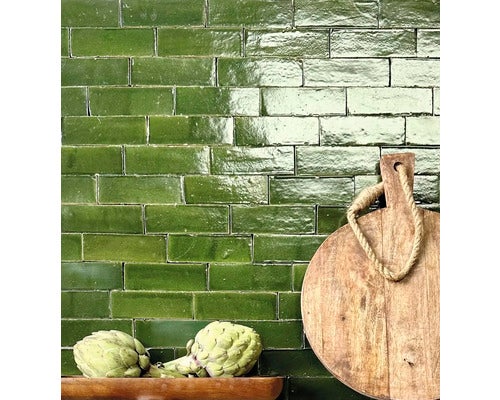Handgefertigte Fliese Zellige Bejmat 36 vert bouteille 5x15cm glänzend