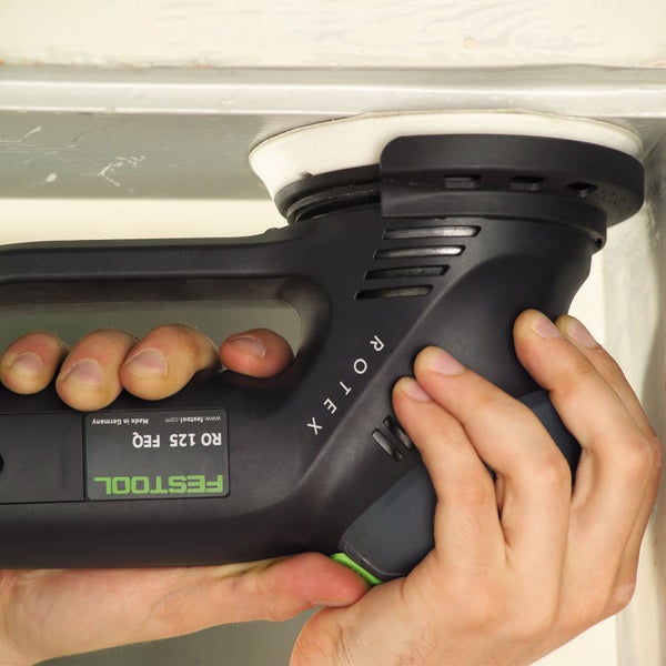 Festool ROTEX RO 125 FEQ Exzenterschleifer im Einsatz