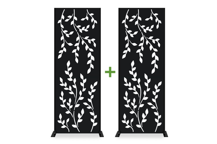 Set aus zwei schwarzen Sichtschutzwänden aus Metall mit Blättermuster für den Garten.