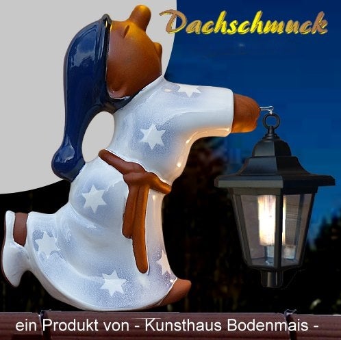 Keramik Dachschmuck in Form eines Schlafwandlers mit Sternenmotiv und Solarleuchte von Kunsthaus Bodenmais