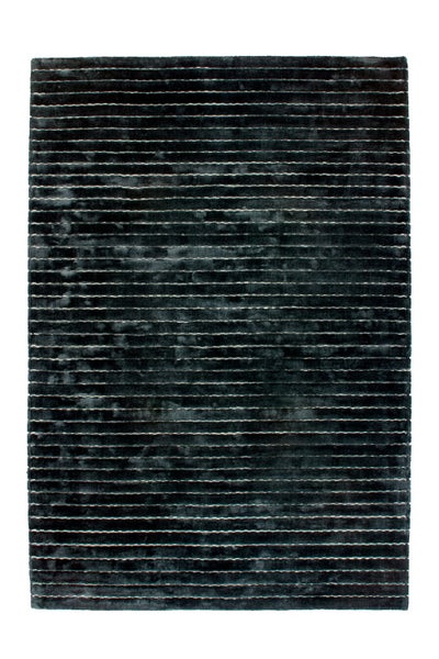 Dunkelgrauer gestreifter Teppich mit horizontalen Linien, rechteckig.