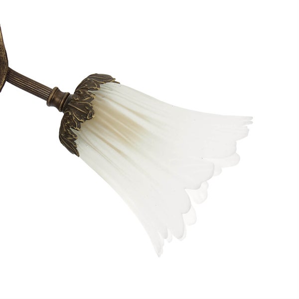 Lampe mit weißem Glasschirm und Metallhalterung