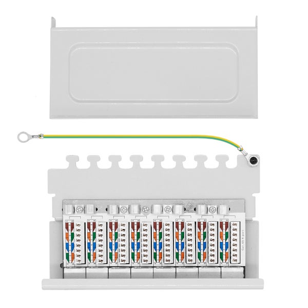 Patchpanel Kategorie 6A mit 8 Ports, Metallgehäuse, Erdungskabel und farbkodierten Anschlussleisten für Netzwerkinstallationen.