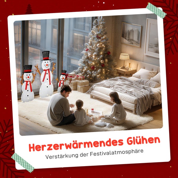 Drei leuchtende LED-Schneemänner in verschiedenen Größen in einem hellen, festlich dekorierten Raum mit Weihnachtsbaum und Geschenken.