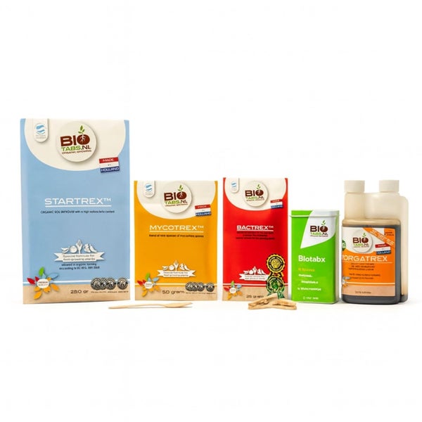 BioTabs Starterset mit verschiedenen organischen Düngemitteln und Bodenverbesserern wie Startrex, Mycotrex, Bactrex, BioTabs Tabletten und Orgatrex.