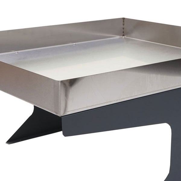 Edelstahl-Pflanztisch mit Metallgestell