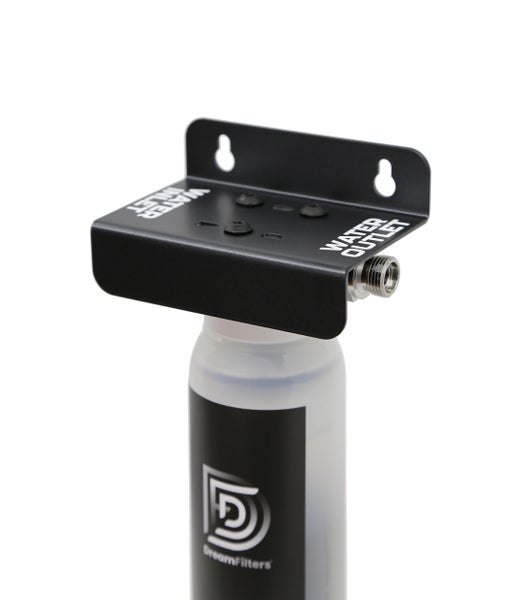 Wasserfilter mit schwarzer Halterung und Dreamfilters Logo
