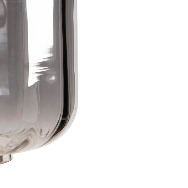 Detailaufnahme eines Glasgefäßes.