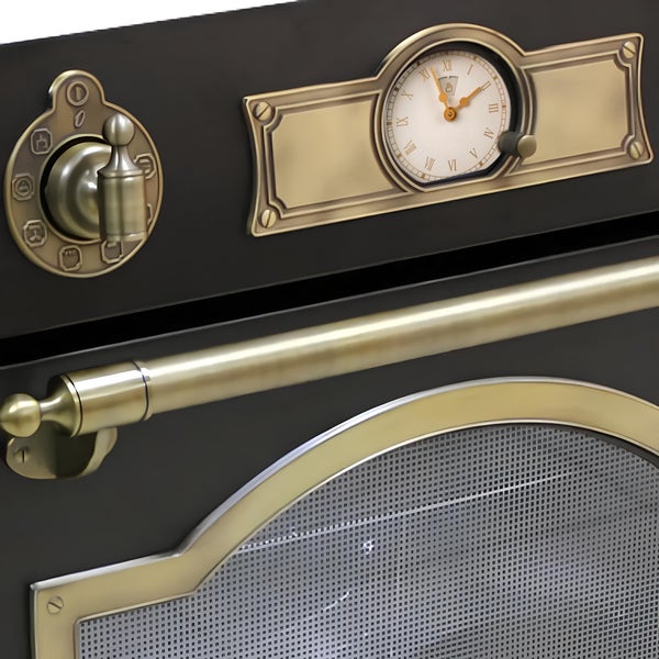 Einbaubackofen im Vintage Design mit analoger Zeitschaltuhr, Messingelementen und einem Griff in Messingoptik.