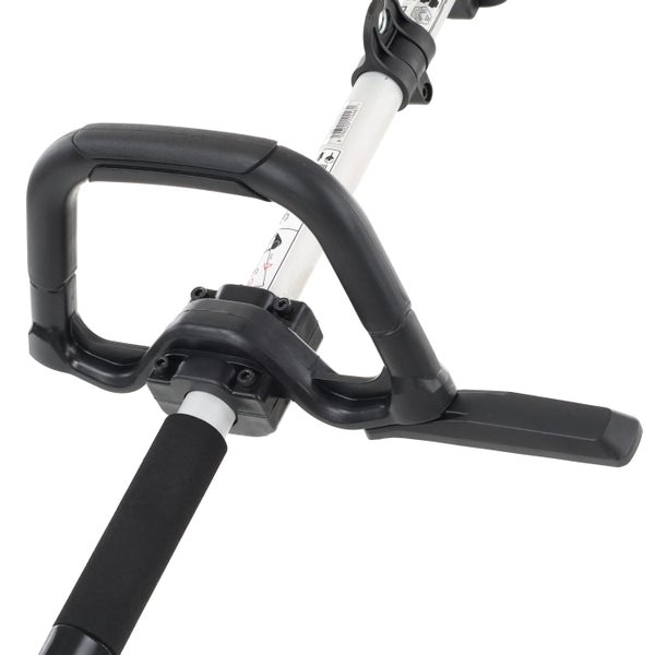 Griff und Holm einer Motorsense