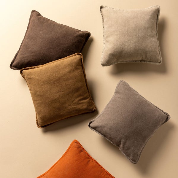 Dekokissen mit Zierfalten