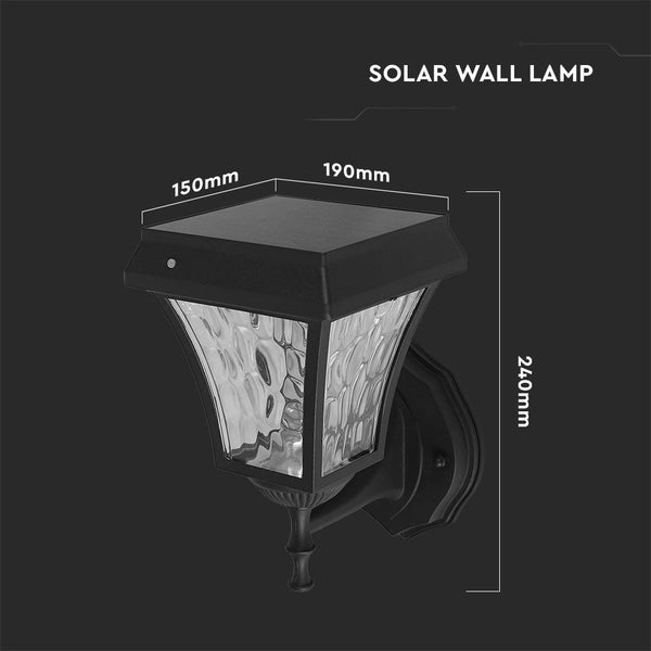 Solar-Wandleuchte mit den Maßen 150 mm x 190 mm x 240 mm.