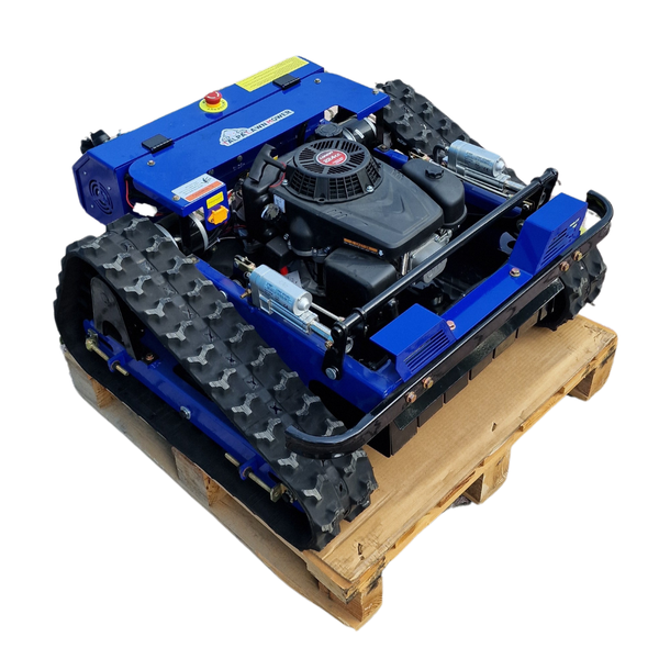 Funkrasenmäher mit Raupenantrieb auf einer Palette